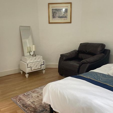 5 Bed 5Mins From Wembley Stadium Londres Extérieur photo
