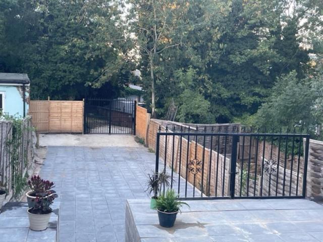 5 Bed 5Mins From Wembley Stadium Londres Extérieur photo